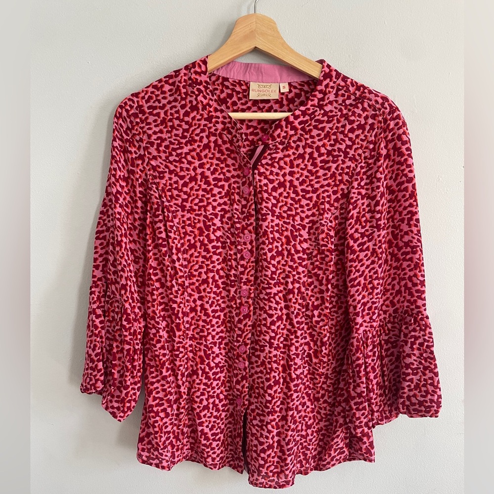 Rungolee Women’s Pink Leopard Print Button Down 3/4 Ruffle Sleeve Top